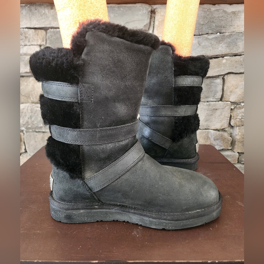 Black Uggs - image 4
